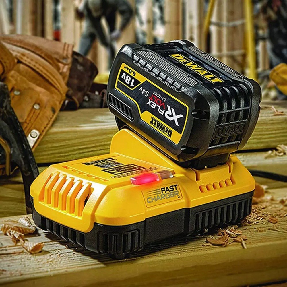 Aku nabíječka DeWalt DCB118