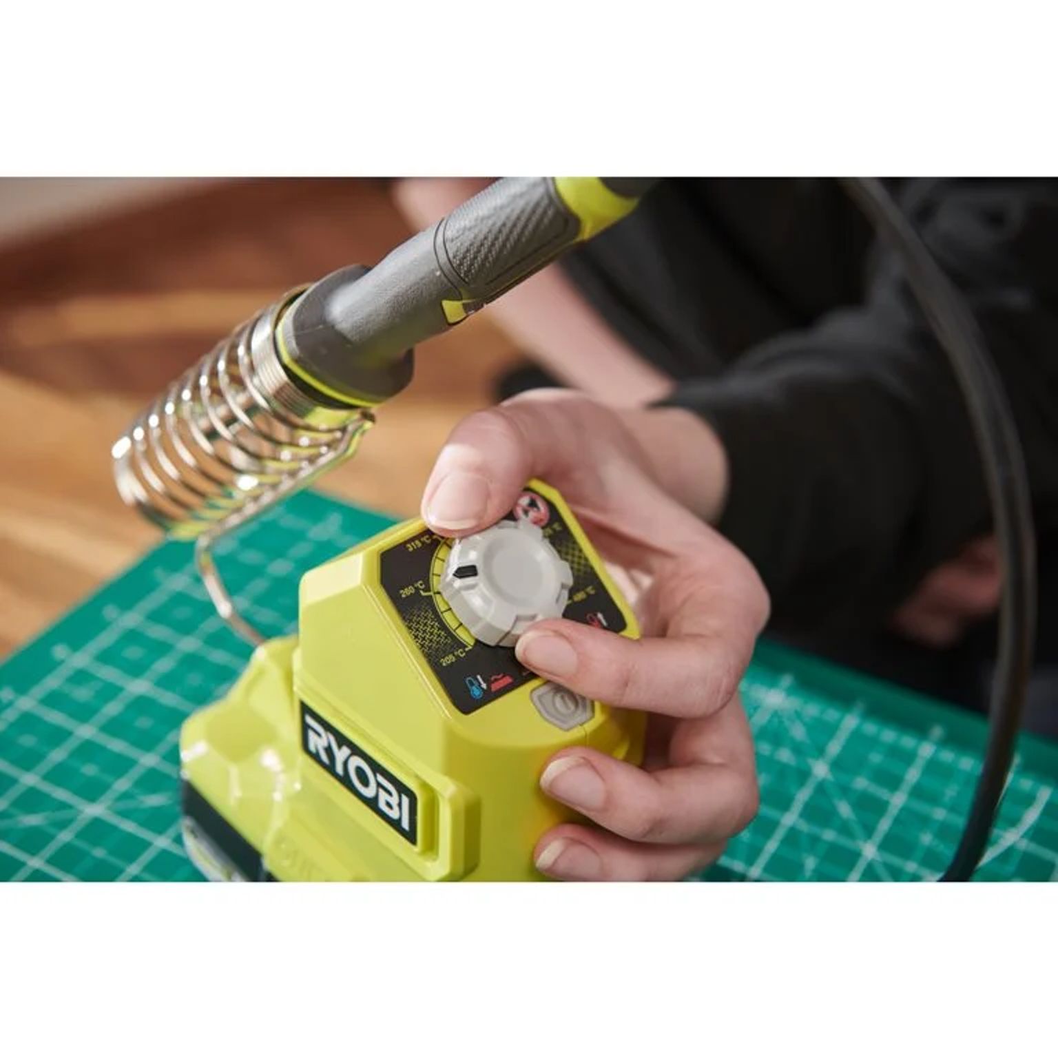 Aku pájka RYOBI RSI18-0, 18V