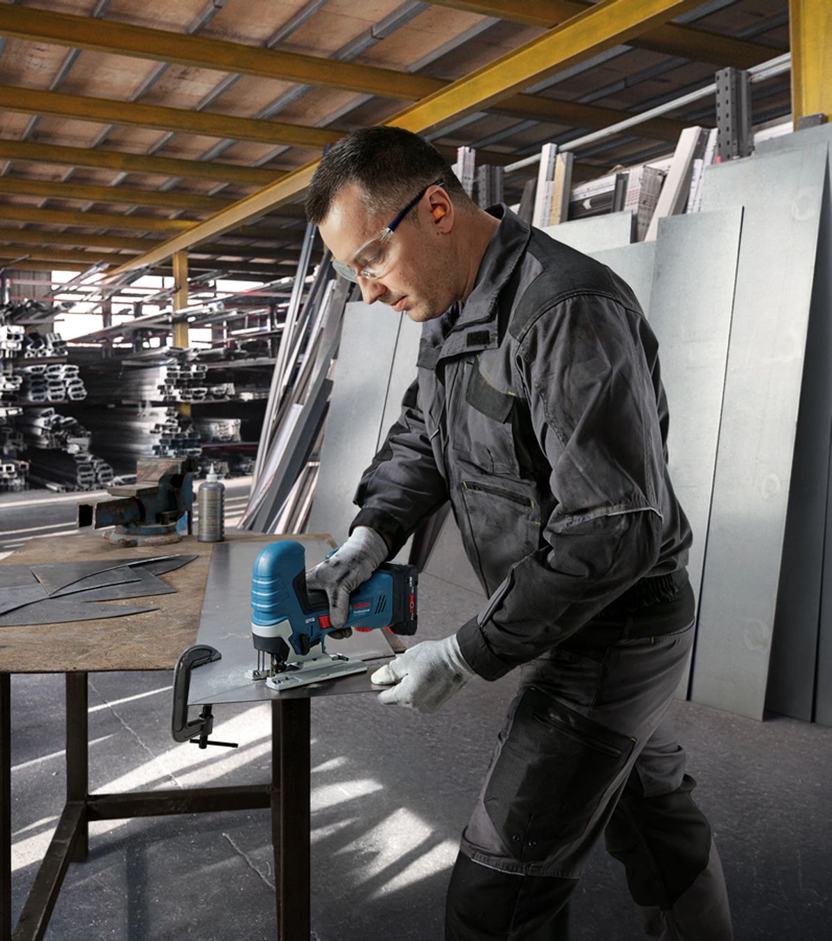 Aku přímočará pila BOSCH PRO GST 18V-125 S, 18V