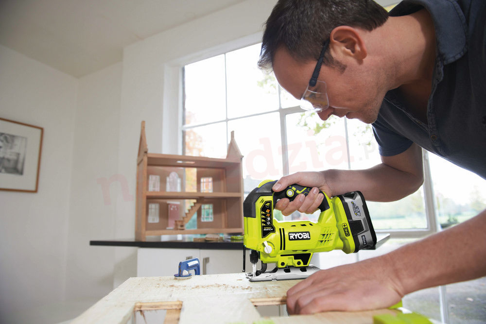 Aku přímočará pila RYOBI R18JS-0, 18V