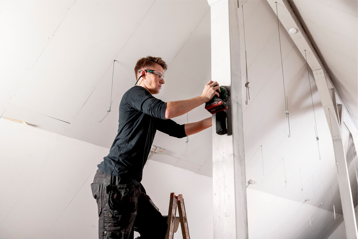 Aku excentrická bruska Metabo SXA 18 LTX 125 BL, metaBOX