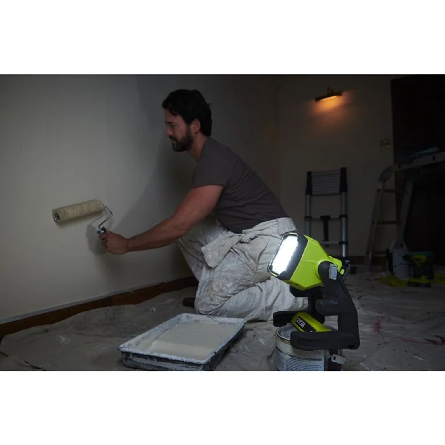 Aku stavební světlo Ryobi RLFD18-0, 18V