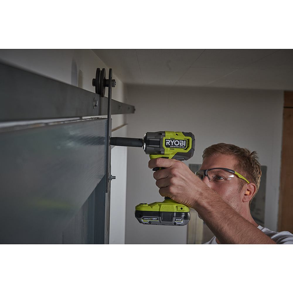 Aku rázový utahovák RYOBI RIW18CBL-0, 18V