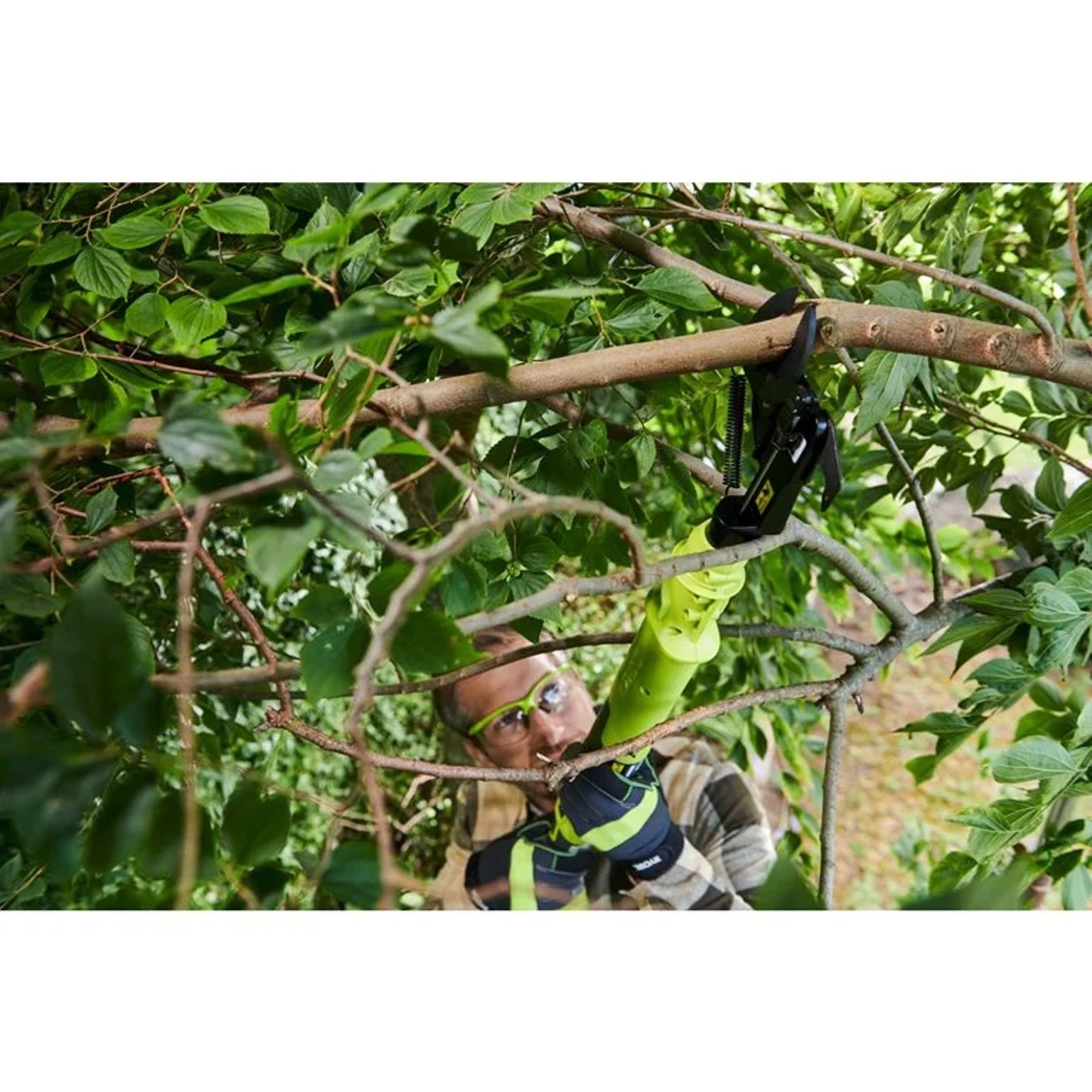 Aku zahradnické nůžky Ryobi OLP1832BX, 18V