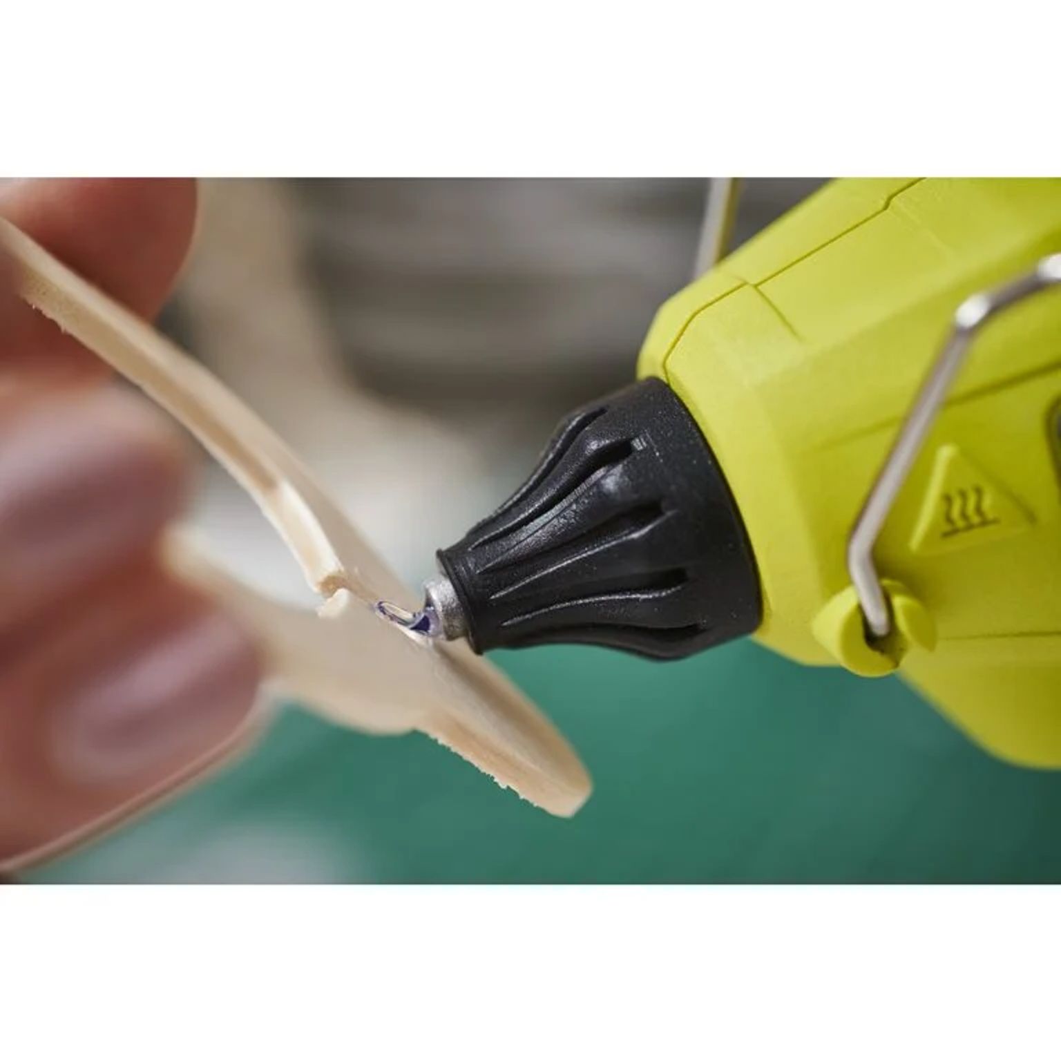 Aku tavná pistole RYOBI RGLU4-0, 4V USB Lithium™