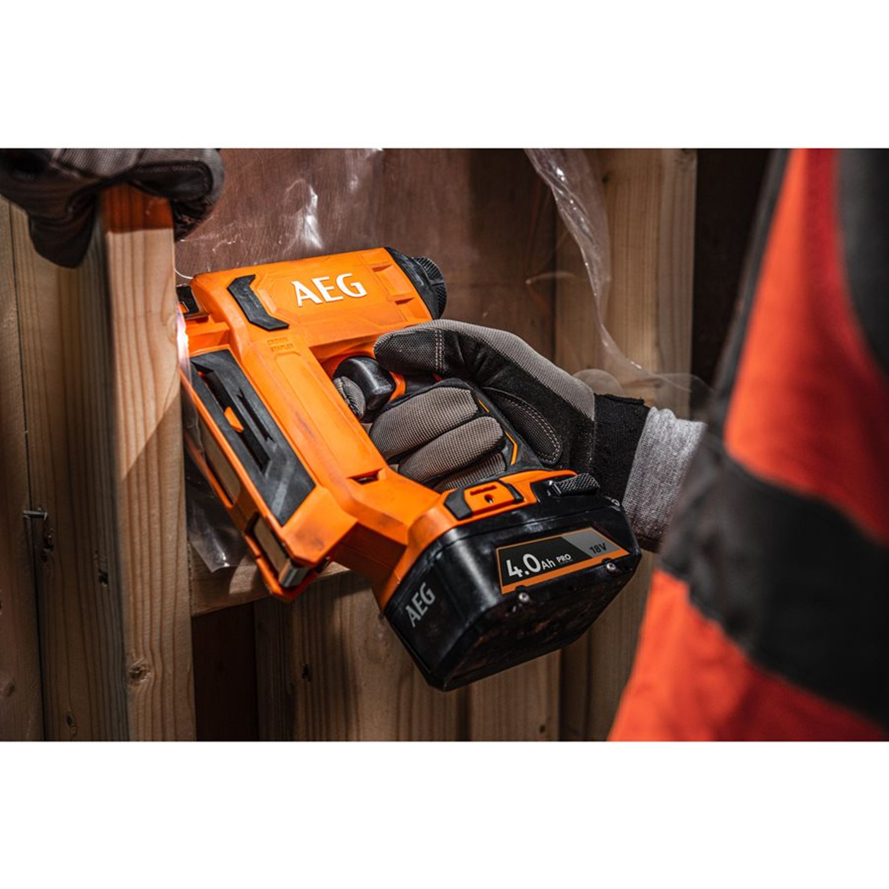 Aku sponkovačka AEG B18CS10-0, 18V