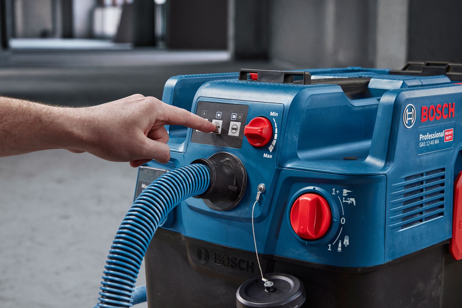 ‌Univerzální vysavač BOSCH PRO GAS 12-40 MA