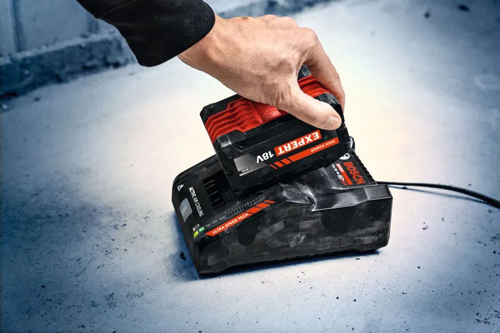 Akumulátor 8,0 Ah BOSCH EXPERT EXBA18V-80, 18V