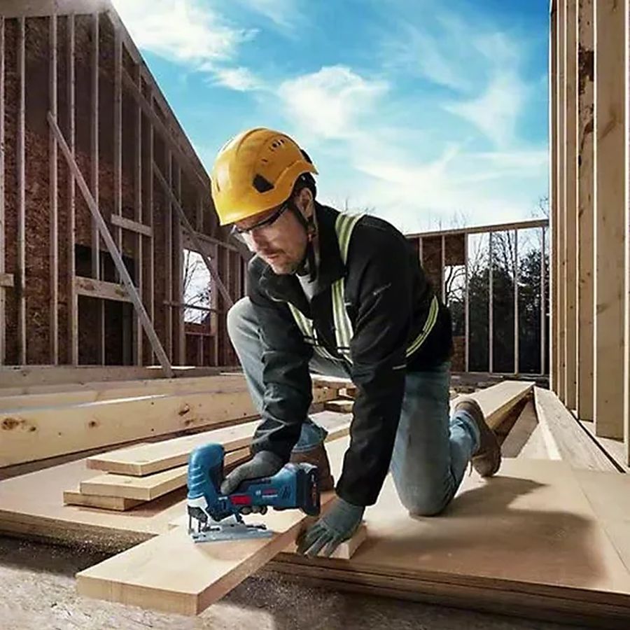 Aku přímočará pila BOSCH PRO GST 18V-125 S, 18V