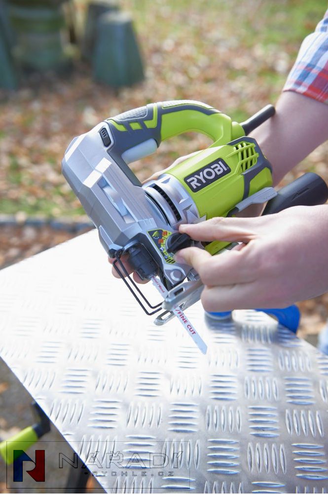 Přímočará pila Ryobi RJS 850-K, 600W