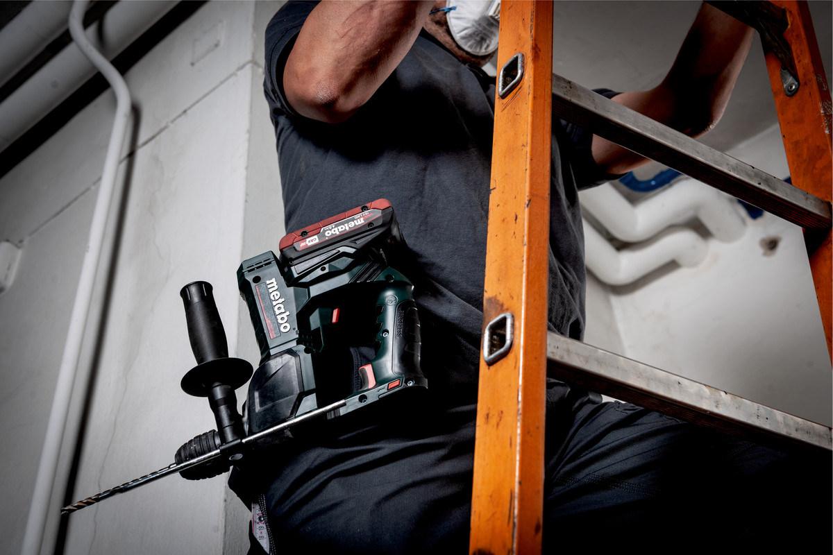 Aku vrtací kladivo Metabo BH 18 LTX BL 16, 18V, MetaBox