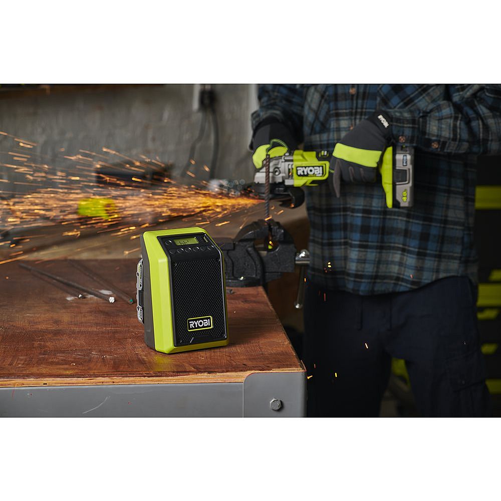 Aku rádio Ryobi RR18-0 Bluetooth