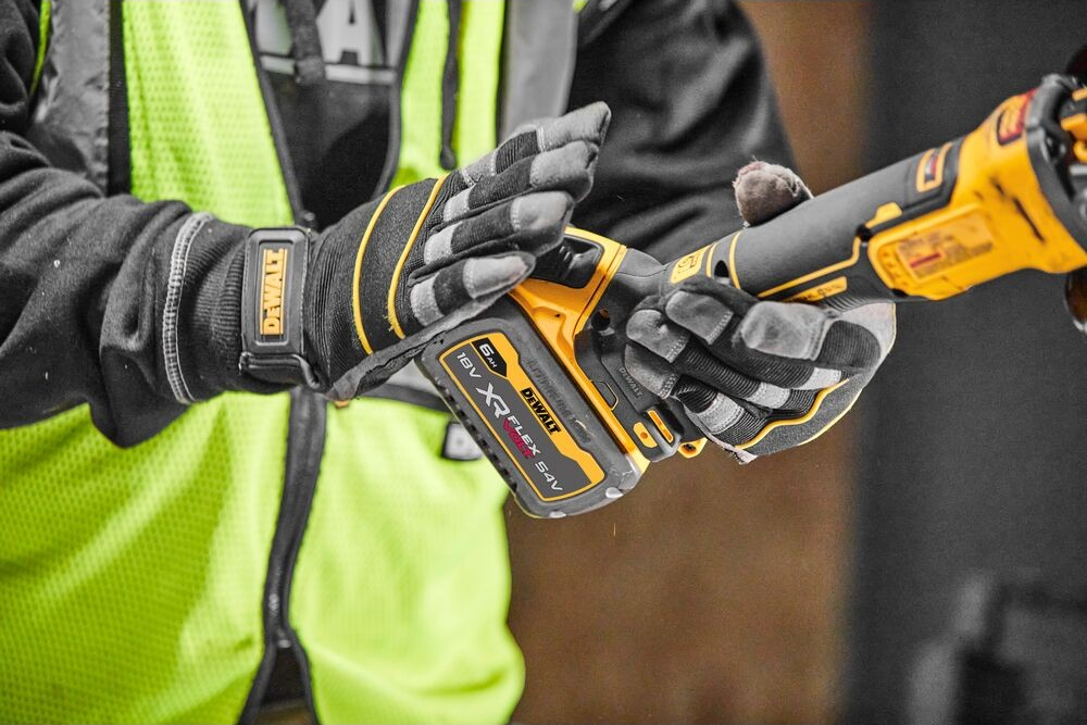 Aku úhlová bruska DeWALT DCG409VSNT, 18V, kufr
