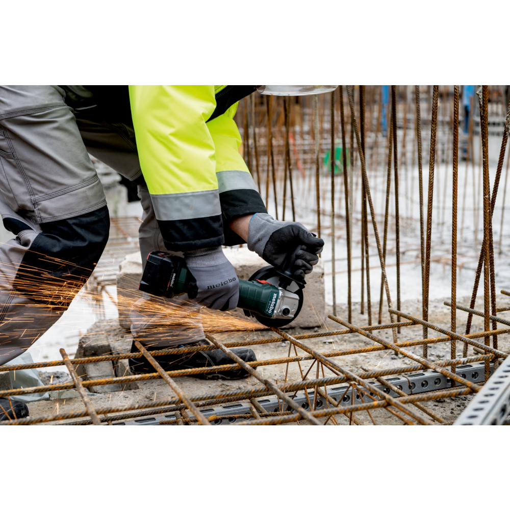 Aku úhlová bruska Metabo W 18 L 9-125, 18V, kufr
