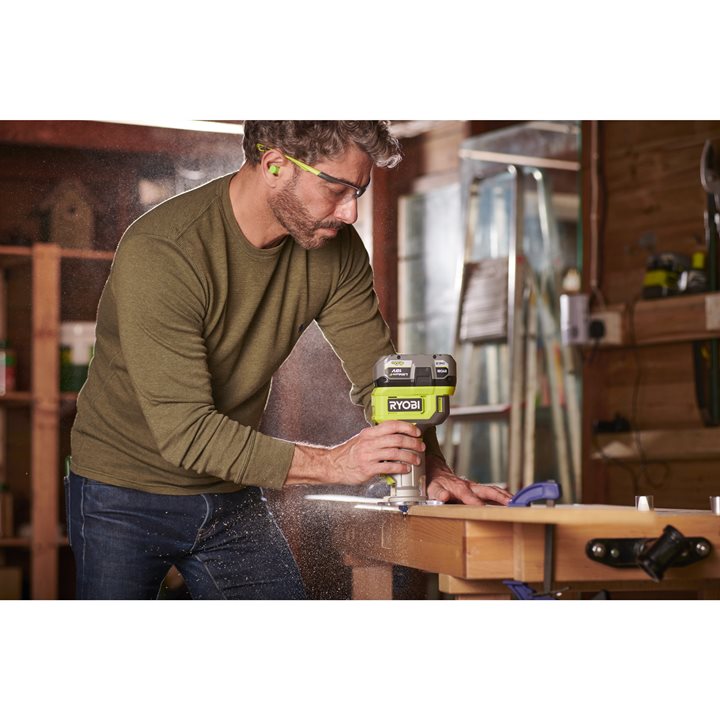 Aku horní frézka Ryobi RTR18-0, 18V