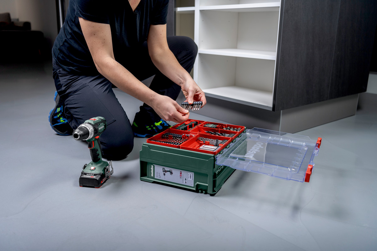 Aku příklepová vrtačka Metabo SB 18 Set, 2×2Ah, 18V - Mobilní dílna