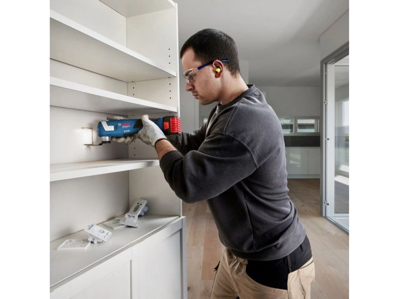 Aku Multi-Cutter BOSCH GOP 185-LI, 18V