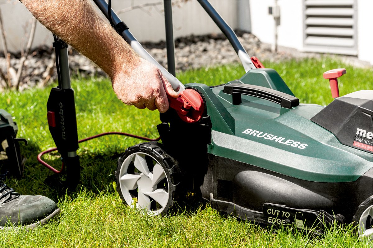 Aku sekačka Metabo RM 36-18 LTX BL 36, 2×5,2Ah