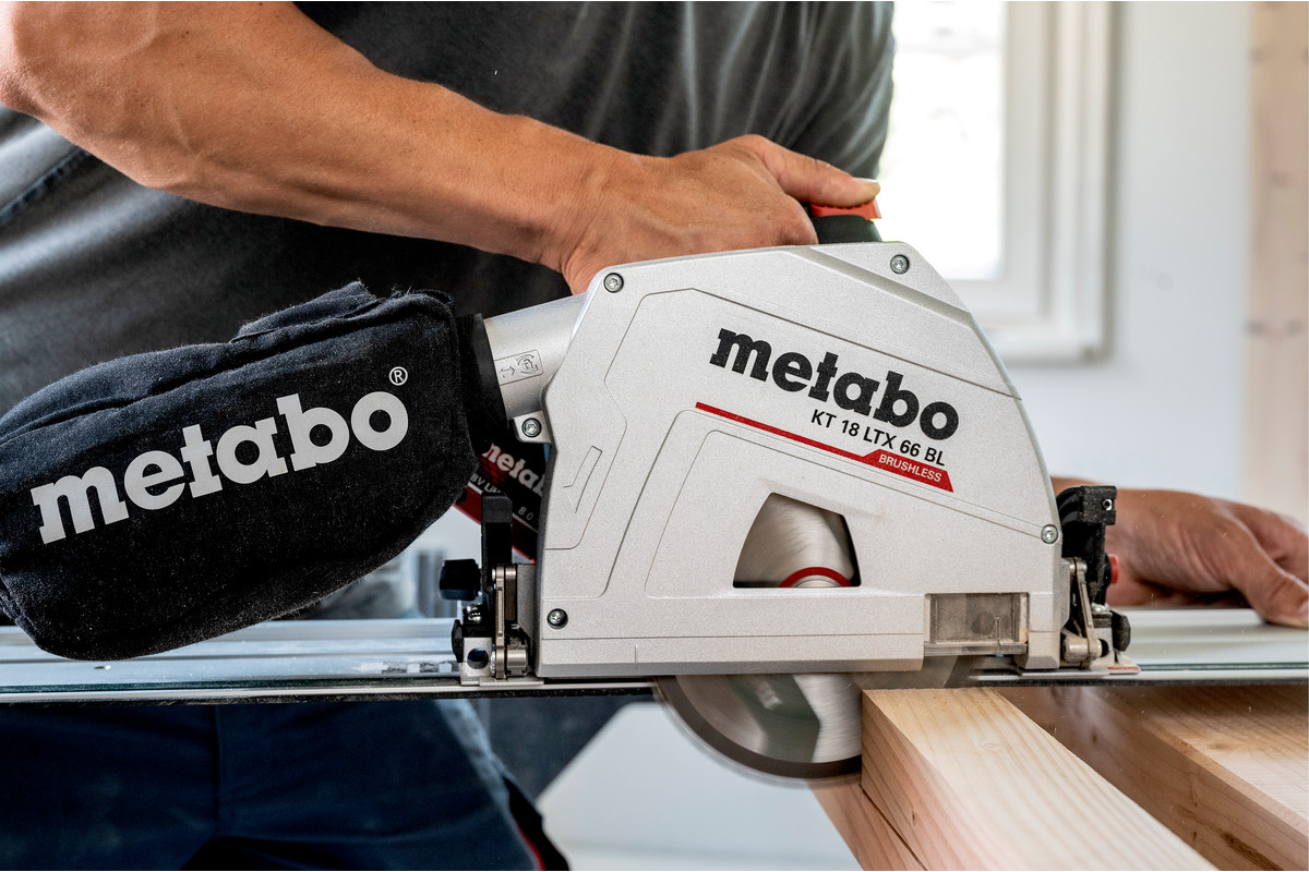 Aku ponorná pila Metabo KT 18 LTX 66 BL, 18V, metaBOX