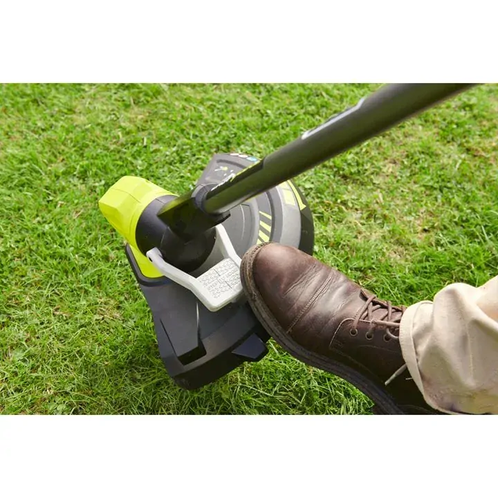 Aku vyžínač RYOBI RY18LT33B-0, 18V