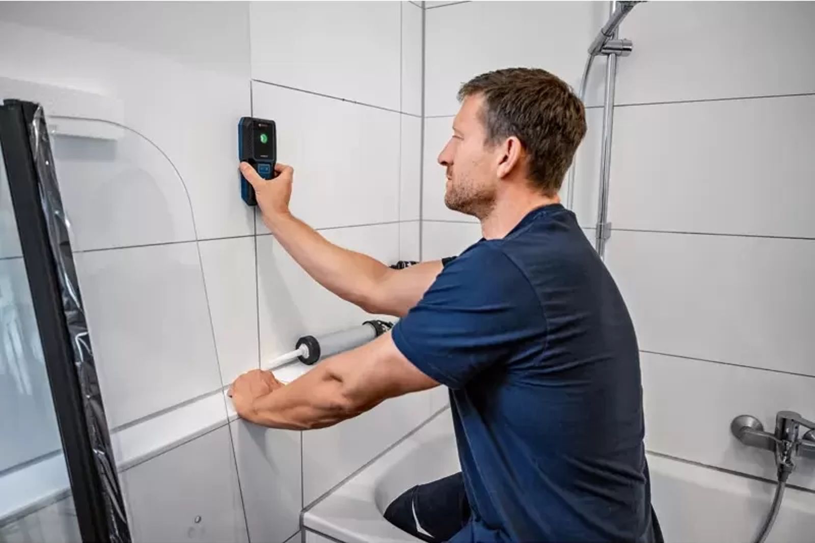 Detektor BOSCH PRO GMS 100-23