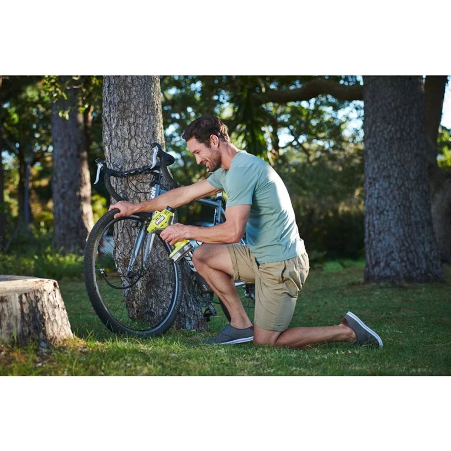 Aku hustilka/kompresor Ryobi R18PI-0, 18V