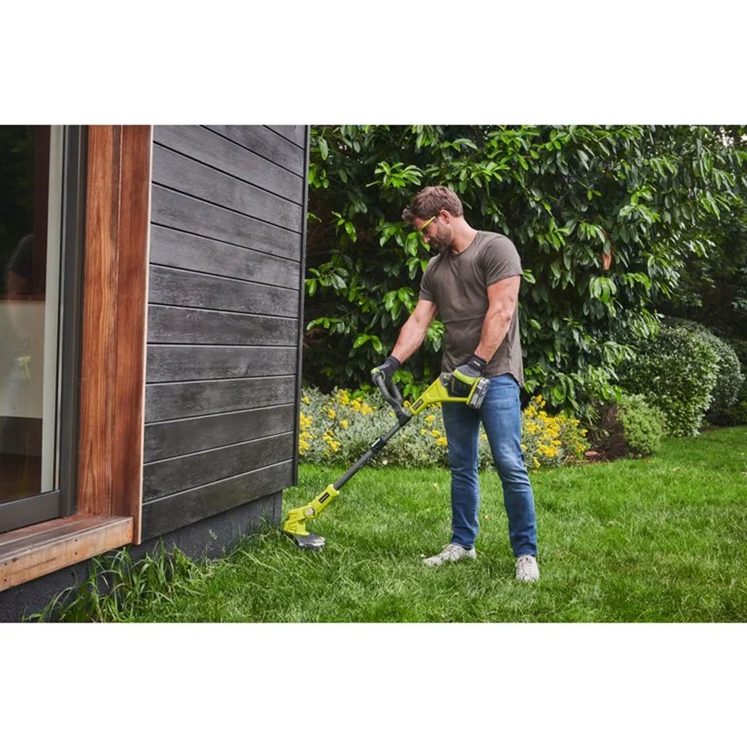 Aku vyžínač RYOBI RLT183222S, 2×2Ah, 18V