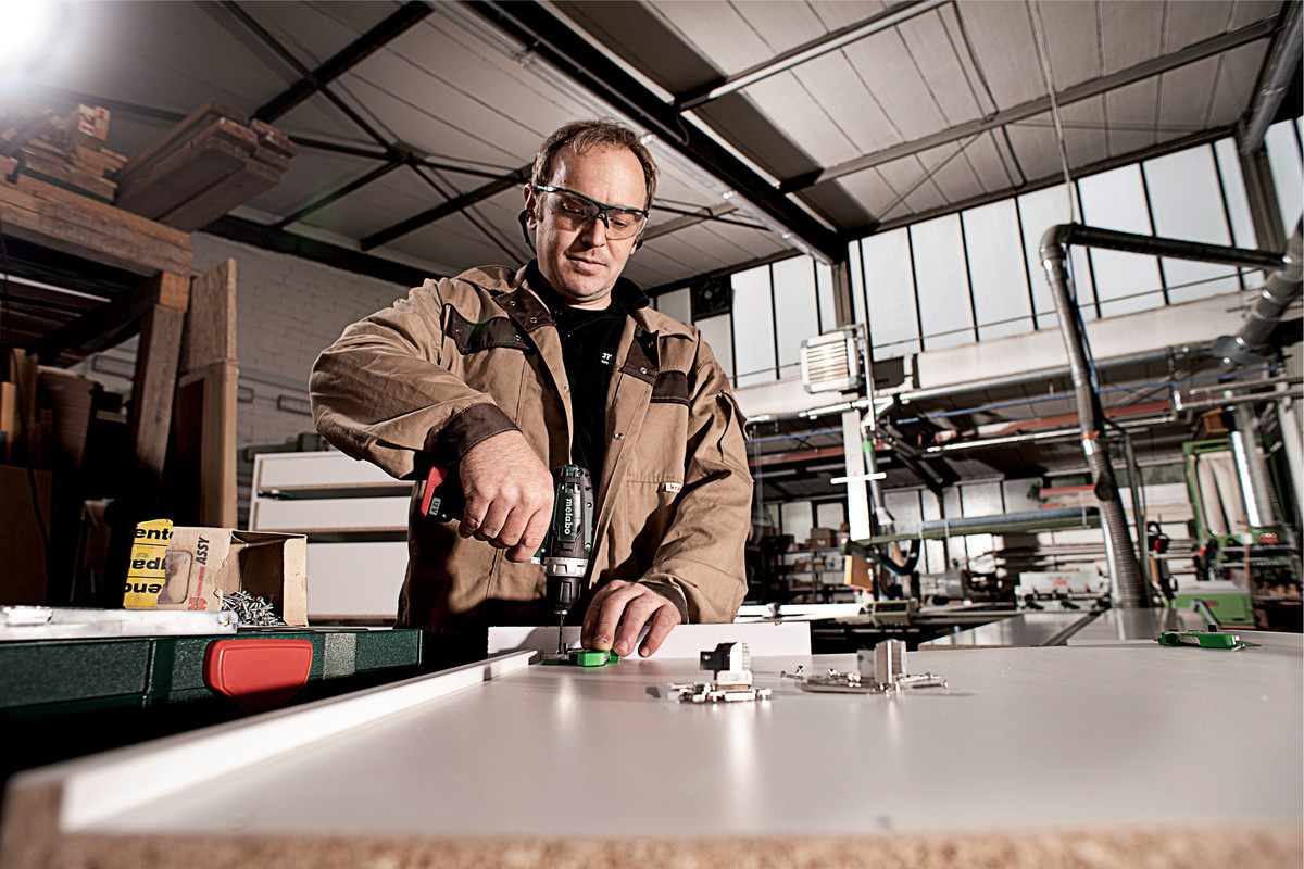 Metabo PowerMaxx BS Basic Set, 2×2Ah, 12V - Mobilní dílna