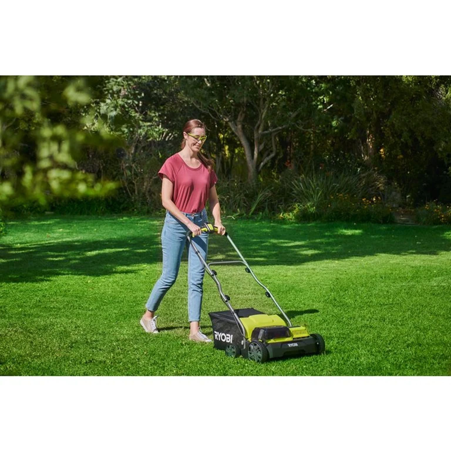 Aku vertikutátor Ryobi RY18SFX35A-240, 2×4Ah, 18V